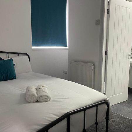 The Court House Hotel Bolton Bagian luar foto