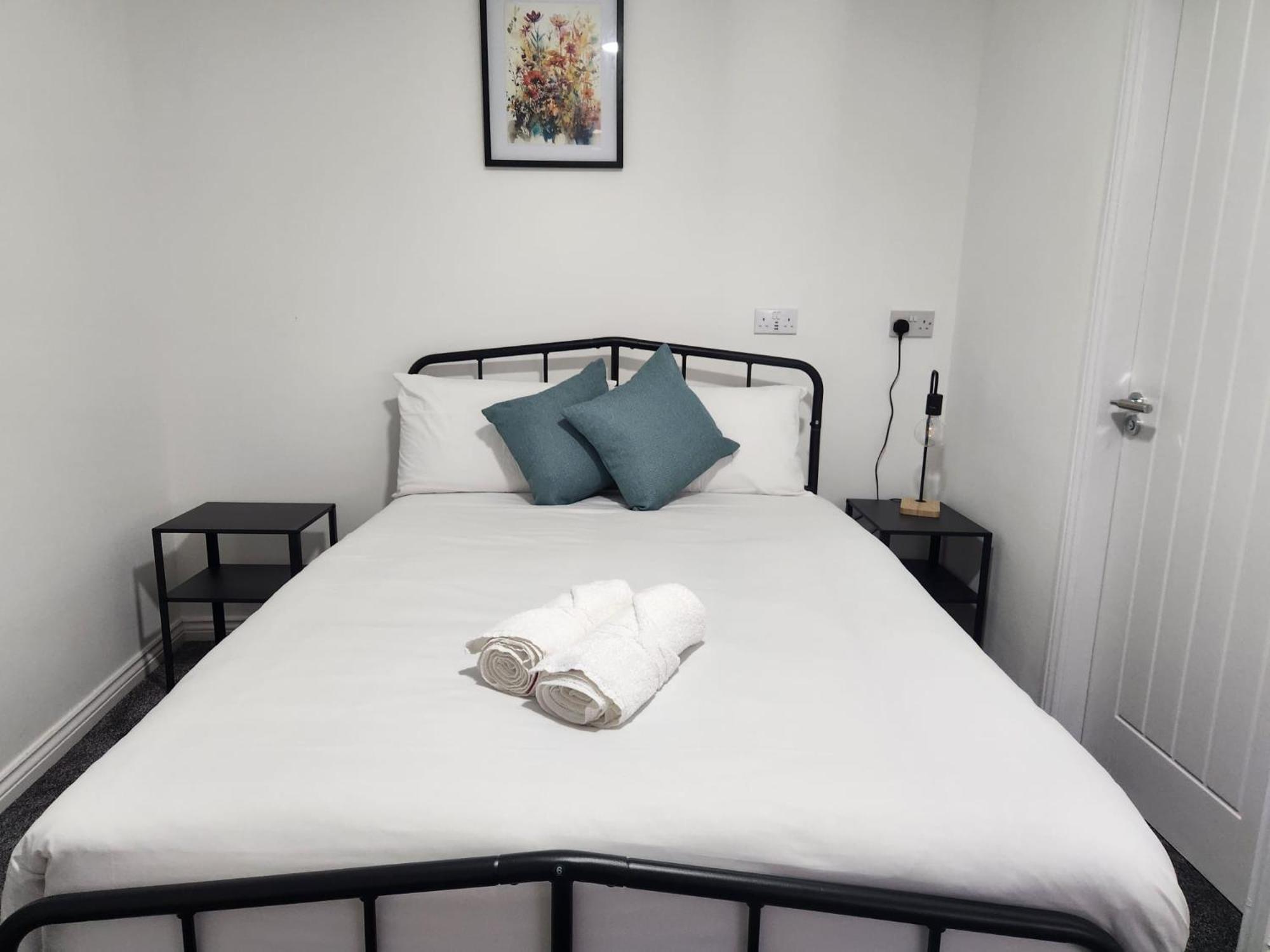 The Court House Hotel Bolton Bagian luar foto